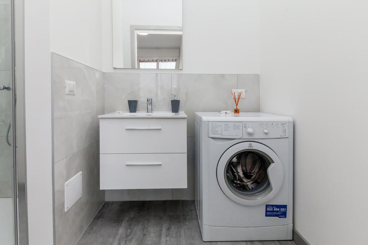 E-Bicocca Apartment มิลาน ภายนอก รูปภาพ